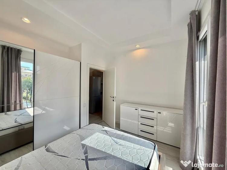 Apartament cu 2 camere semidecomandat în Ștefăneștii de Jos