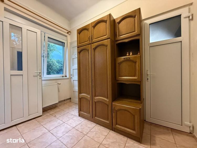 Casă cu 3 camere cu Teren 505 Mp în Central