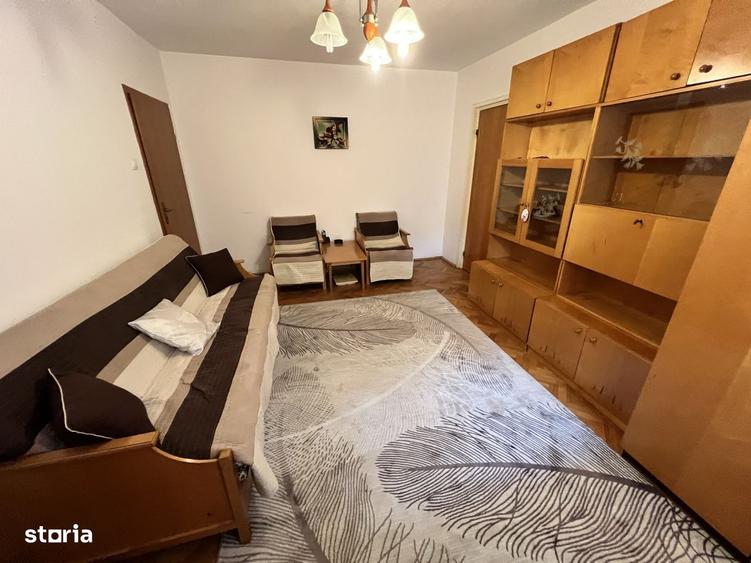 Apartament cu 2 camere semidecomandat în Mihai Viteazul