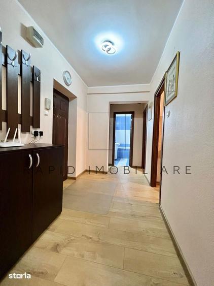 Apartament cu 2 camere decomandat în Piața Centrală