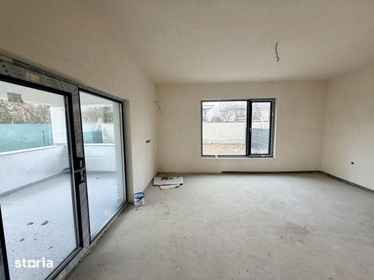 Casă cu 5 camere cu Teren 502 Mp în Central