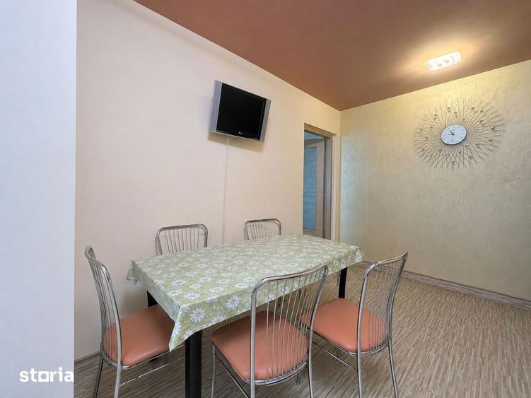 Apartament cu 3 camere semidecomandat, mobilat în Girocului