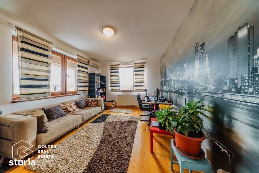 Casă cu 5 camere cu Teren 700 Mp în Grădiște