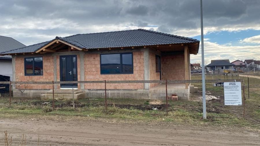 Casă cu 2 camere în Micești