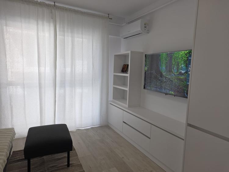 Apartament cu 2 camere decomandat în Galata