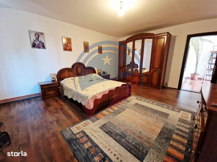 Casă cu 4 camere în Coșoveni