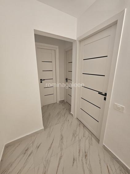 Apartament cu 3 camere model PB, decomandat,2 bai, renovat, Iosia