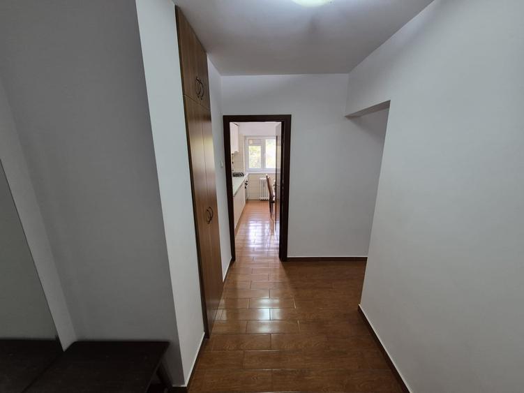 Apartament cu 2 camere decomandat, mobilat în Câmpia Libertății
