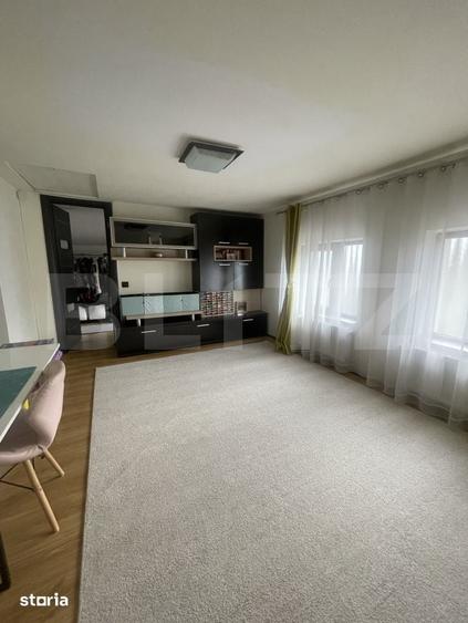 Casă cu 5 camere cu Teren 800 Mp în Central