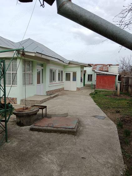 Casă cu 3 camere cu Teren 3075 Mp în Balș