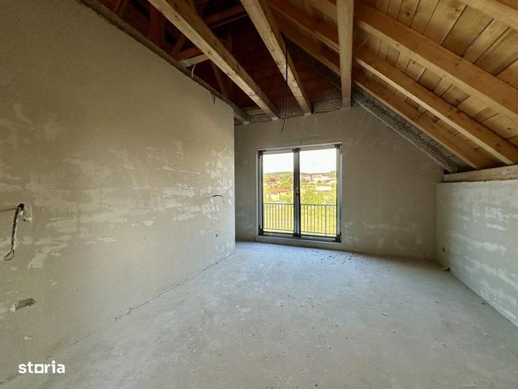 Casă cu 4 camere cu Teren 600 Mp în Sălicea