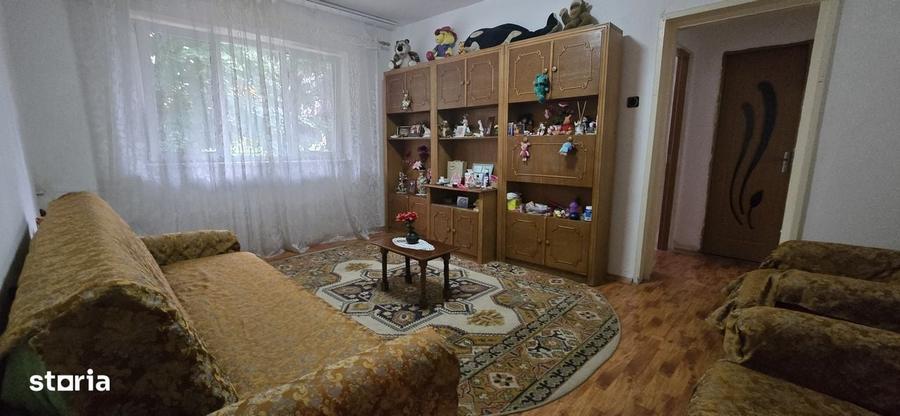Apartament cu 2 camere în Micro 9