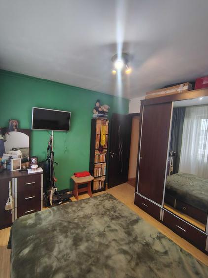 Apartament cu 2 camere decomandat în Sebastian