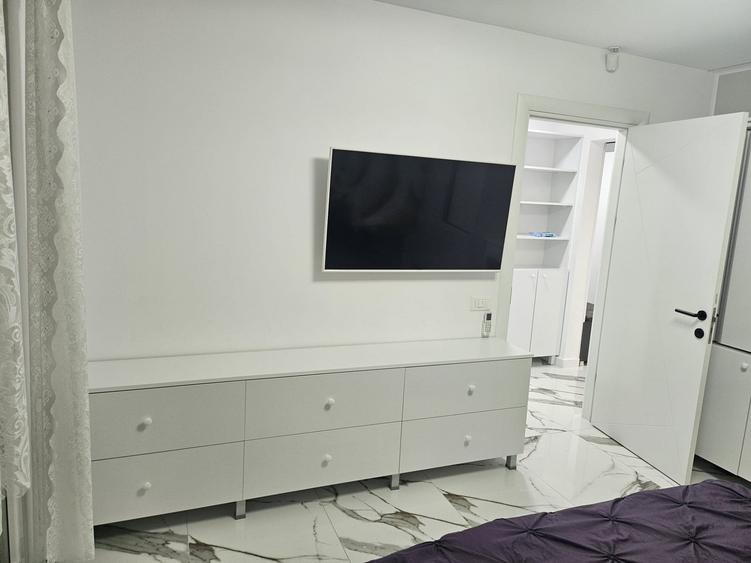 Apartament cu 3 camere decomandat, mobilat în 1 Decembrie 1918