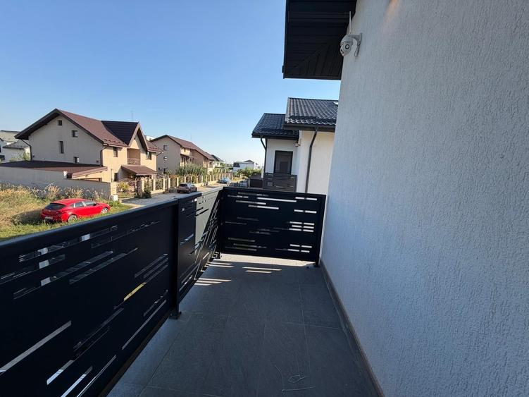 Casă individuală cu 4 camere cu Teren 206 Mp în Odăi