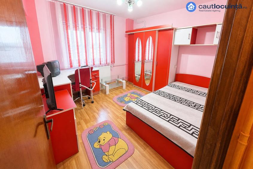 Apartament cu 4 camere în Drumul Găzarului