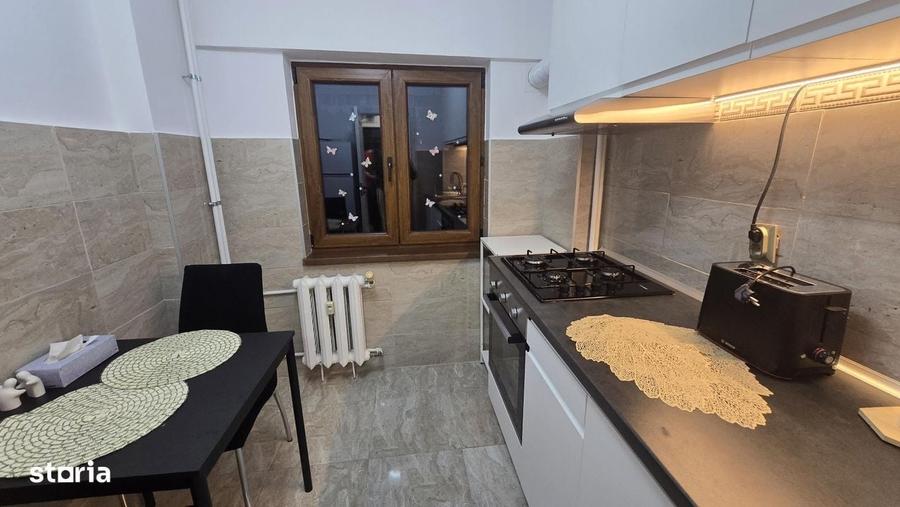 Apartament cu 2 camere decomandat în Drumul Taberei