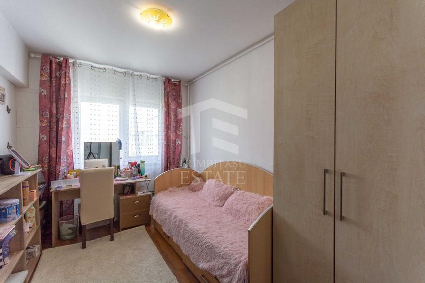 Apartament cu 4 camere decomandat, mobilat în Pantelimon
