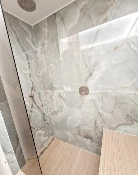 Apartament cu 3 camere decomandat în Băneasa