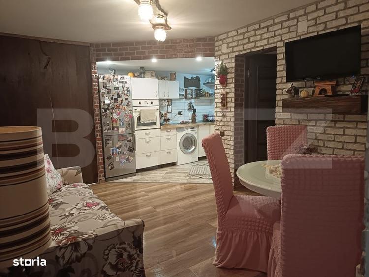 Casă cu 3 camere decomandat cu Teren 159 Mp în Unirii