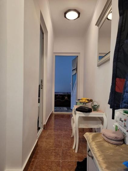 Apartament cu 2 camere semidecomandat, mobilat în Groapa