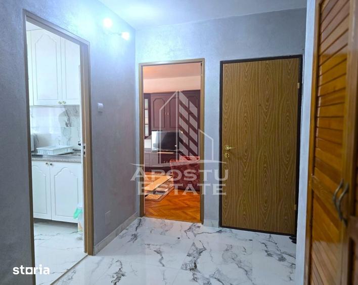 Apartament cu 2 camere decomandat în Micălaca