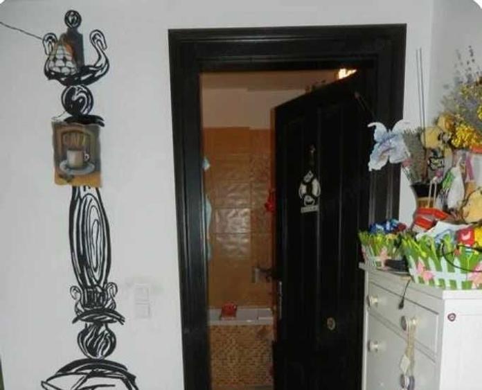 Apartament cu 2 camere semidecomandat în Ronaț