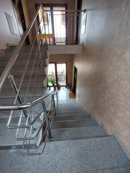 Apartament cu 3 camere decomandat în Micălaca