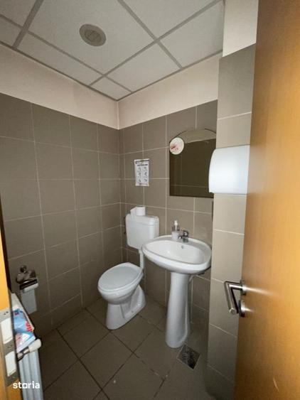 Spațiu comercial, de 165 mp, în Ultracentral