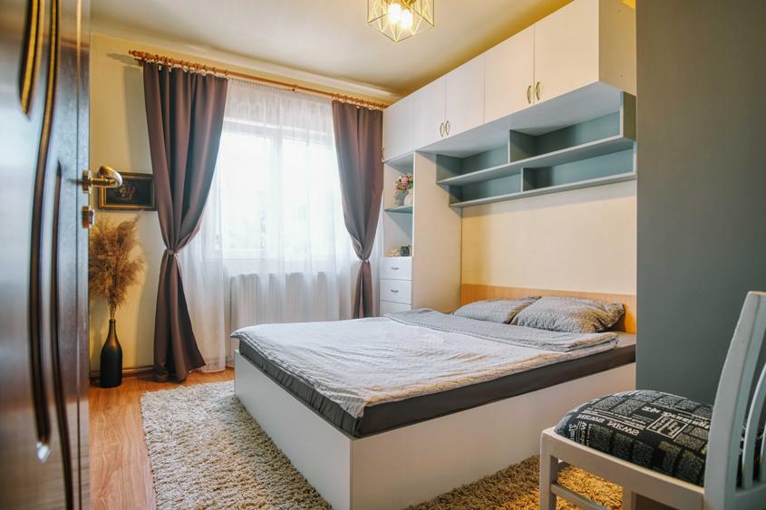Apartament cu 4 camere decomandat în Mănăștur