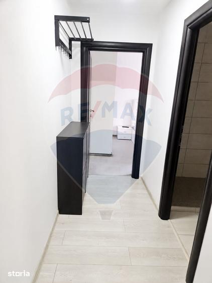 Apartament cu 2 camere, mobilat în Central