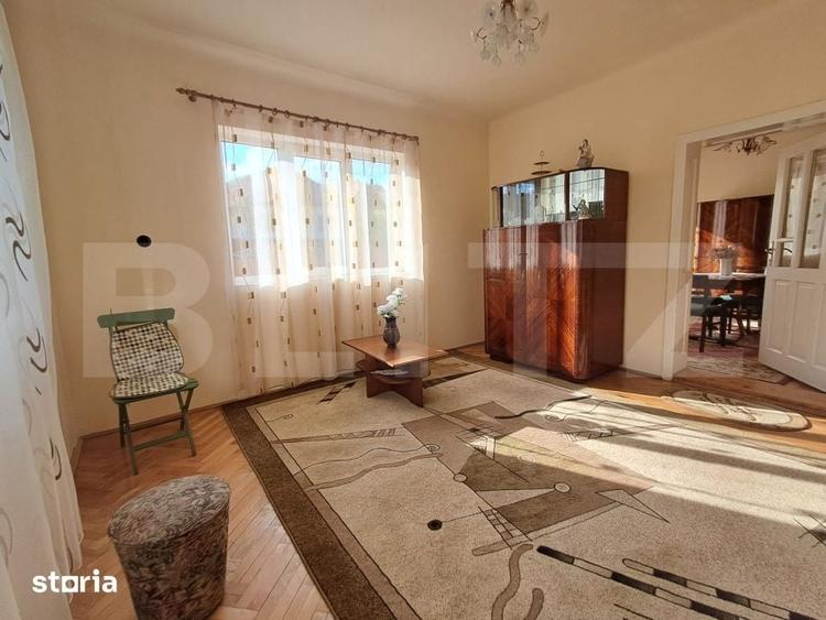 Casă cu 3 camere cu Teren 992 Mp în Criș