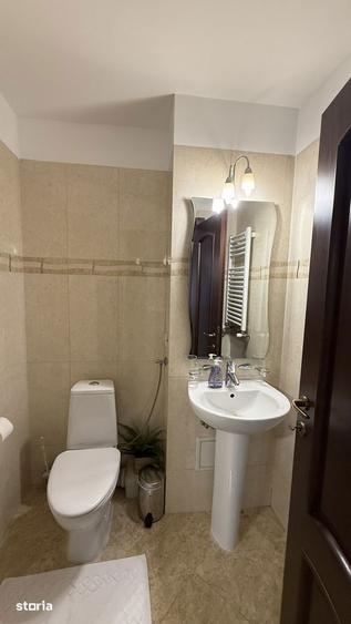 Apartament cu 3 camere, mobilat în Rahova