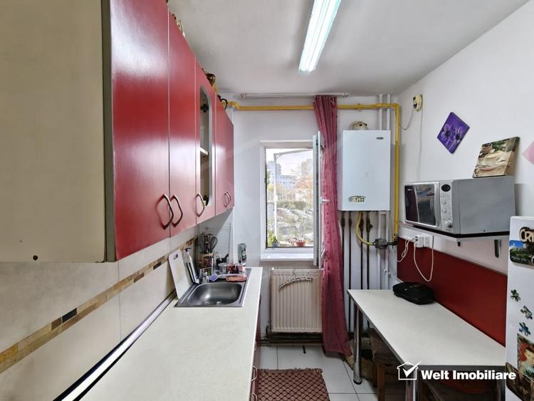 Apartament cu 3 camere semidecomandat, mobilat în Mănăștur