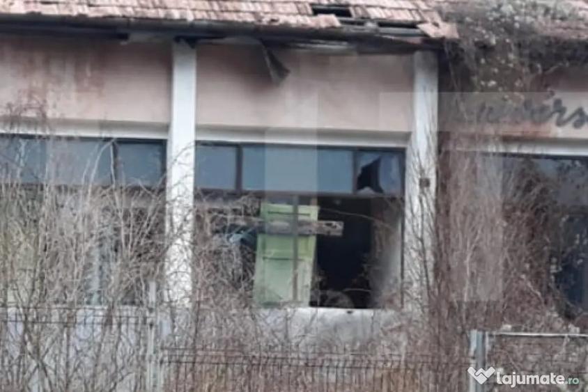 Spațiu comercial, de 286 mp, în Buru