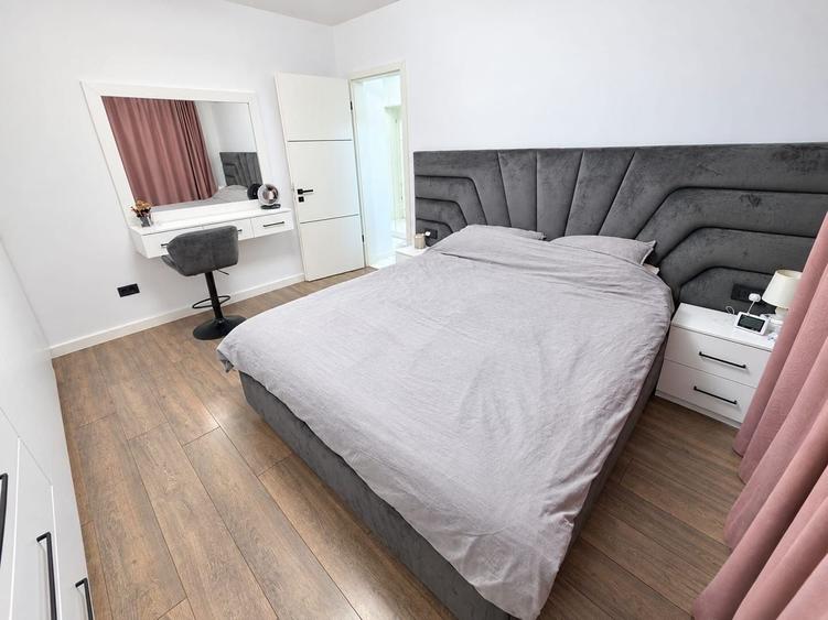 Apartament cu 2 camere decomandat, mobilat în Theodor Pallady