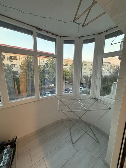Apartament cu 2 camere decomandat în Apusului