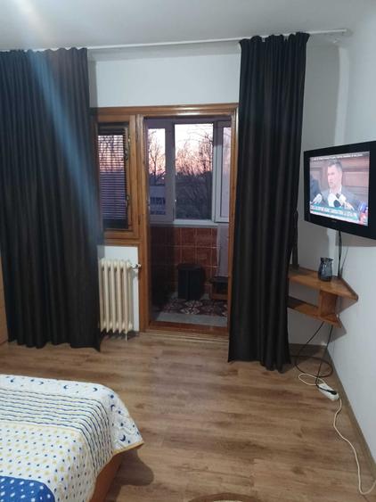 Garsonieră decomandată în Exterior Vest