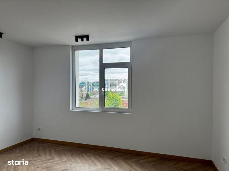 Apartament cu 3 camere decomandat în Viilor