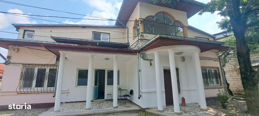 Casă cu 4 camere în Alexandriei