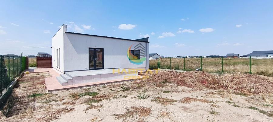 Casă individuală cu 3 camere cu Canalizare în Berceni