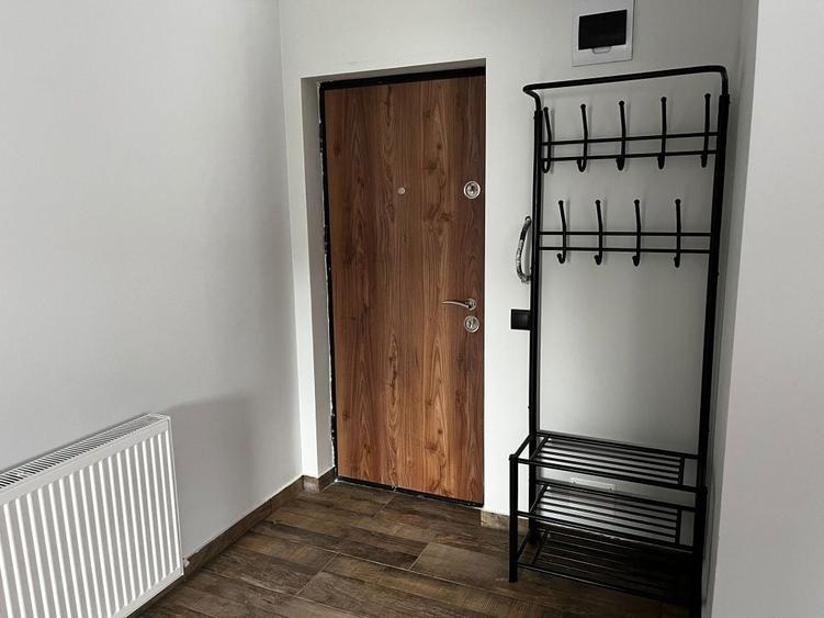 Apartament cu 2 camere decomandat în Florești