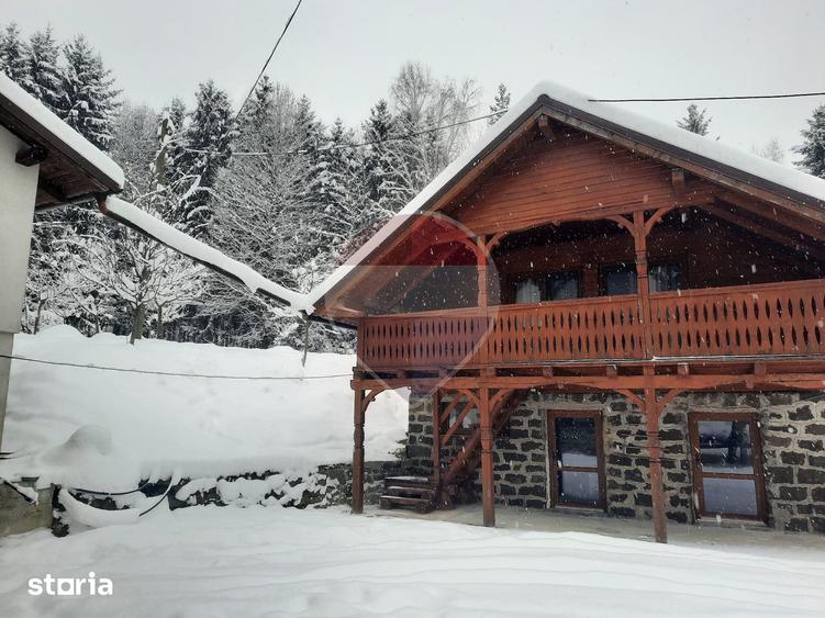 Spațiu comercial, de 280 mp, în Remeți
