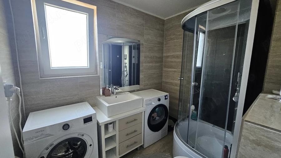 Casă cu 4 camere cu Teren 90 Mp în Tunari