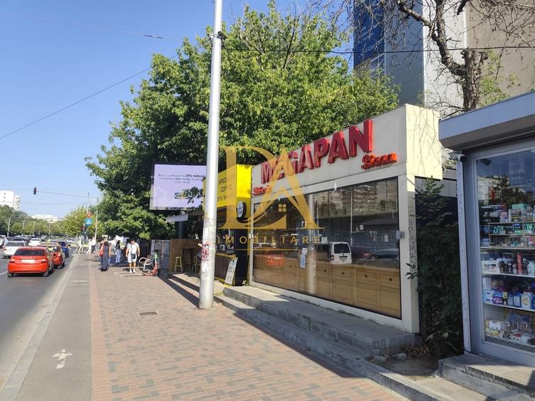 Spațiu comercial, de 40 mp, în Titan