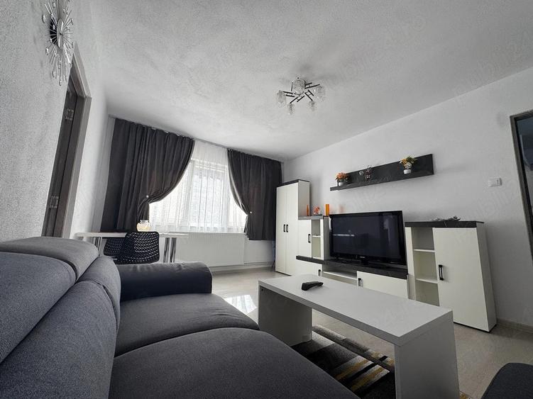 Apartament cu 2 camere semidecomandat în Central