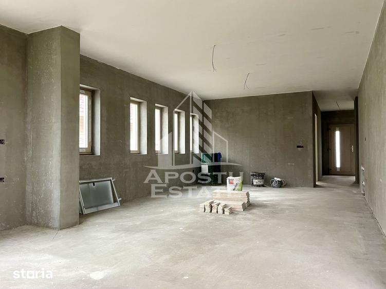 Casă cu 4 camere cu Teren 800 Mp în Liebling