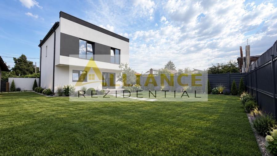 Casa Individuala - 4 camere - 2 bai - 344mp teren - 3