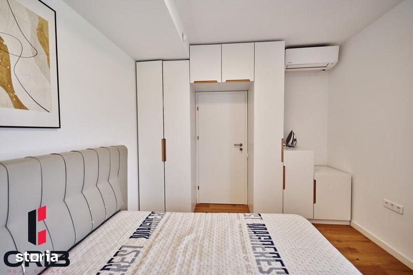 Casă cu 5 camere cu Teren 430 Mp în Tunari