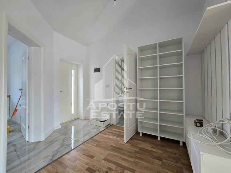 Duplex cu 4 camere cu Canalizare în Șag